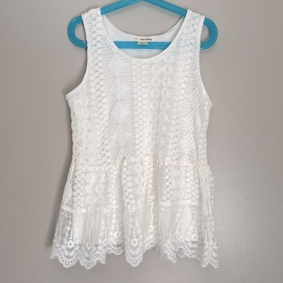 Girls sleeveless lacey top - Picture 1 of 6